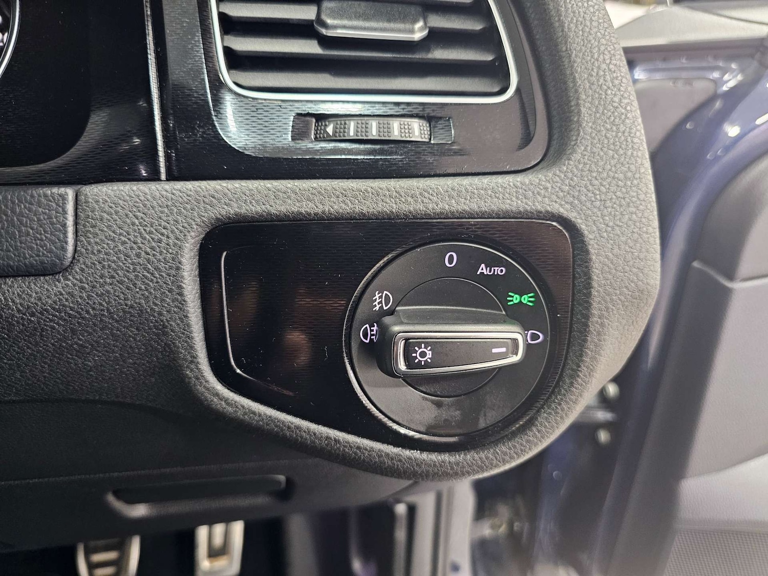 Used Volkswagen Golf 2014 for sale - 77638757: Photo 50