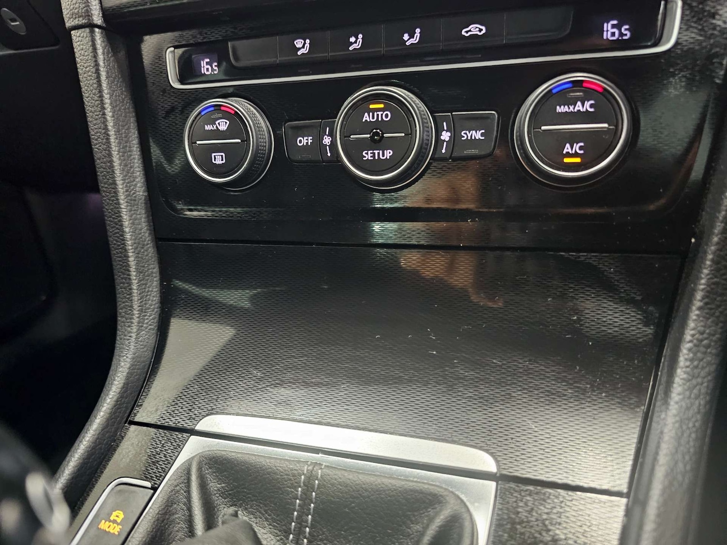 Used Volkswagen Golf 2014 for sale - 77638757: Photo 59