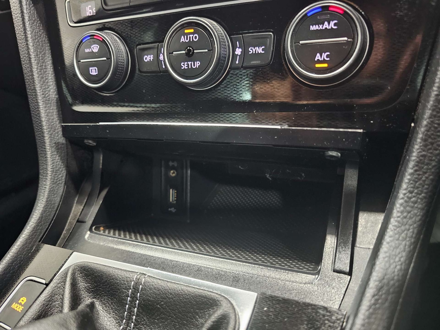 Used Volkswagen Golf 2014 for sale - 77638757: Photo 60