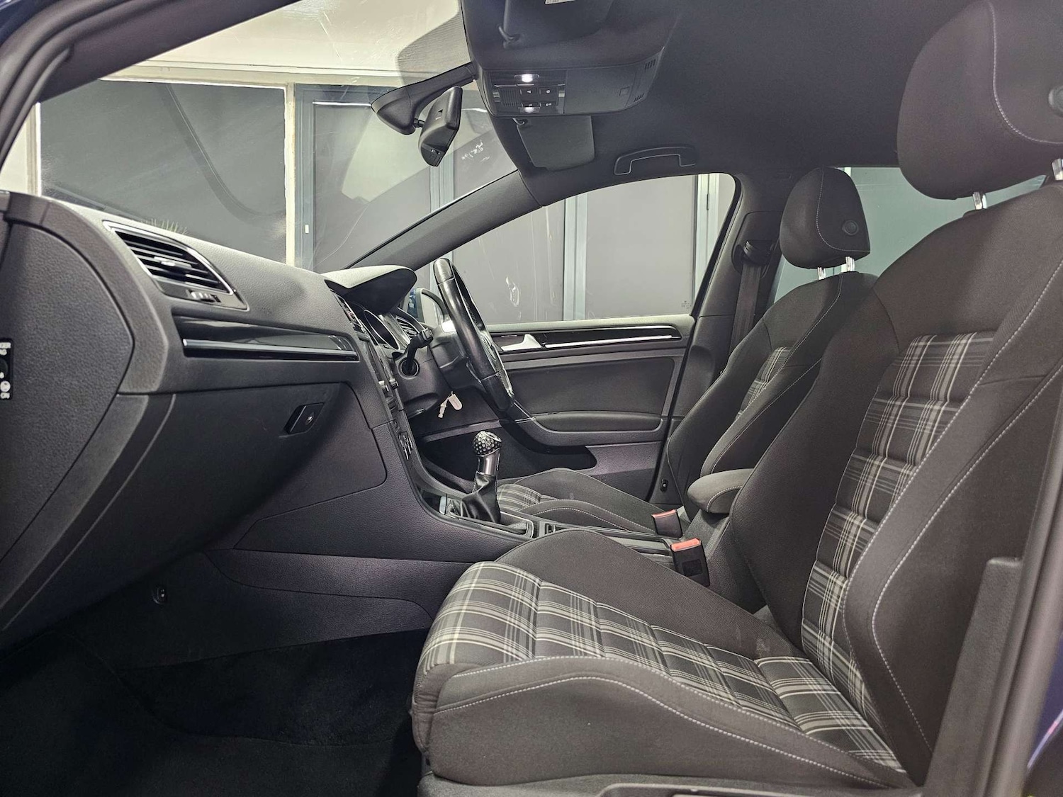 Used Volkswagen Golf 2014 for sale - 77638757: Photo 96