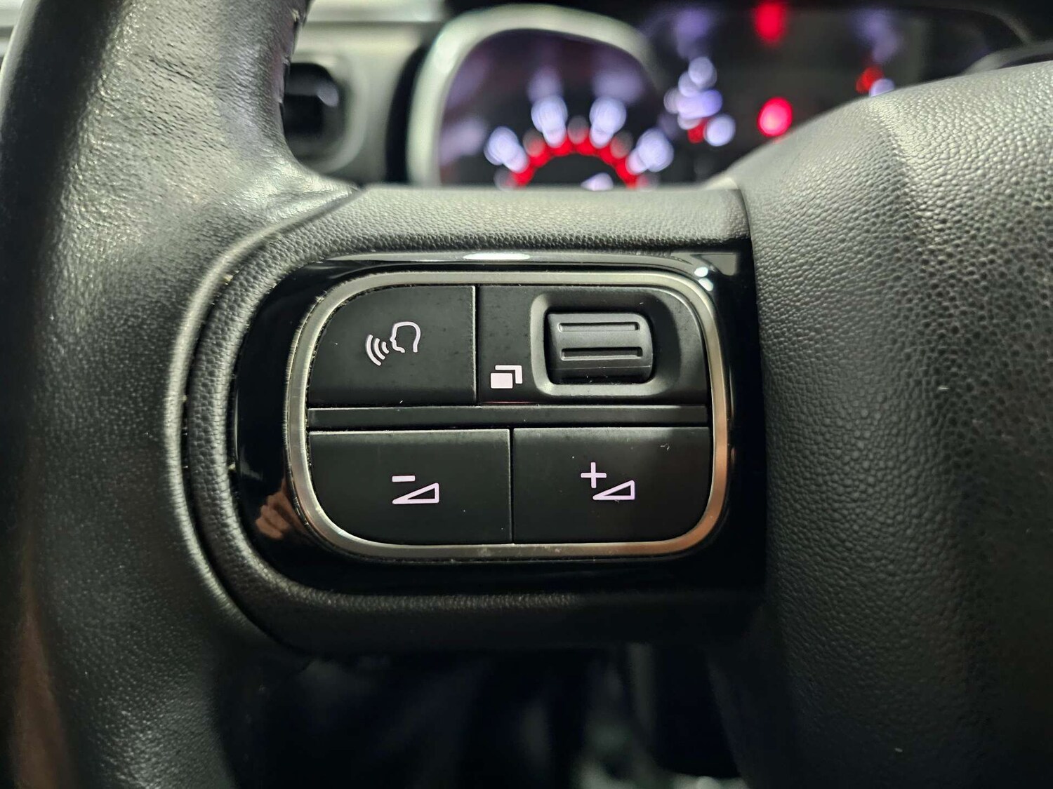 Used Citroen C3 2018 for sale - 77408945: Photo 60