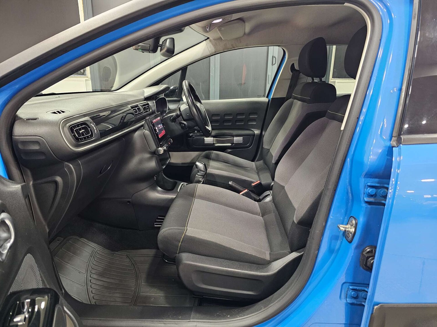 Used Citroen C3 2018 for sale - 77408945: Photo 89