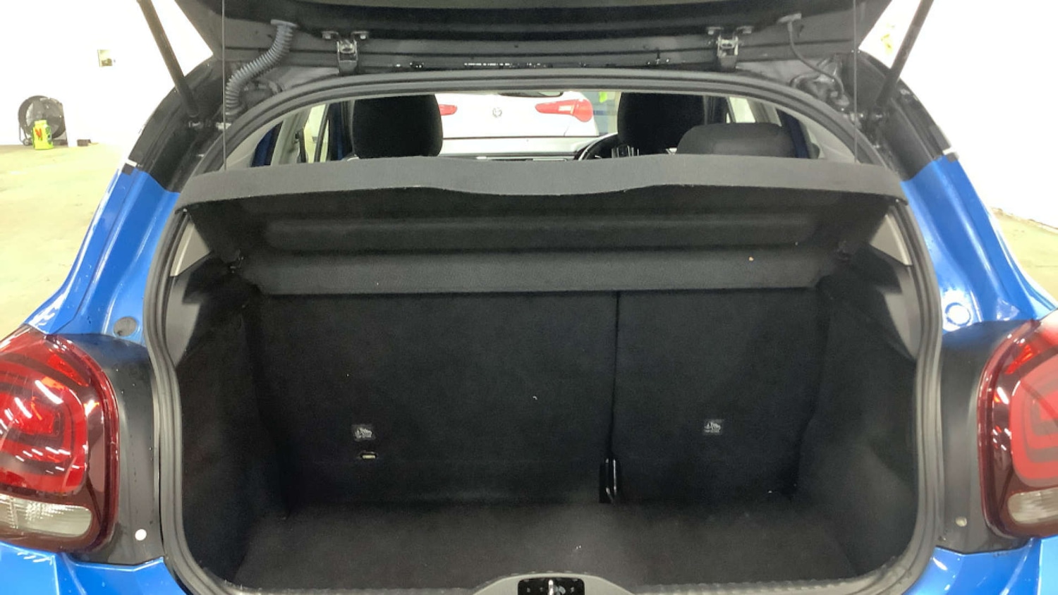 Used Citroen C3 2018 for sale - 77408945: Photo 9