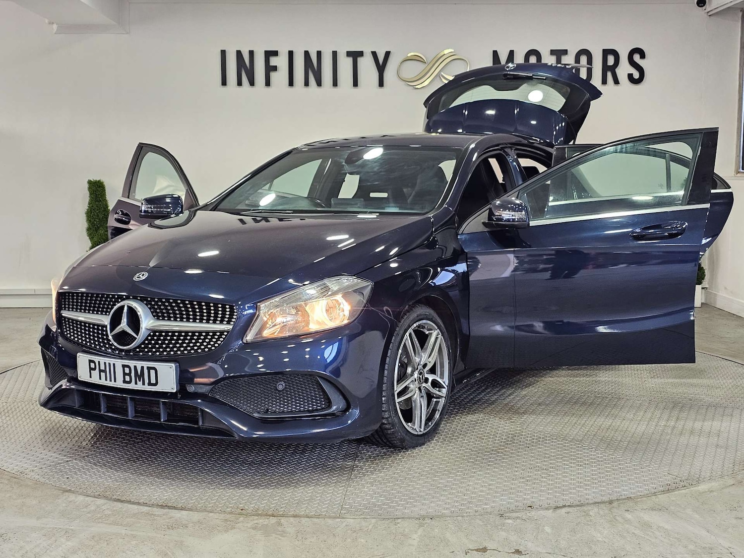 Used Mercedes-Benz A-Class 2018 for sale - 77326155: Photo 89