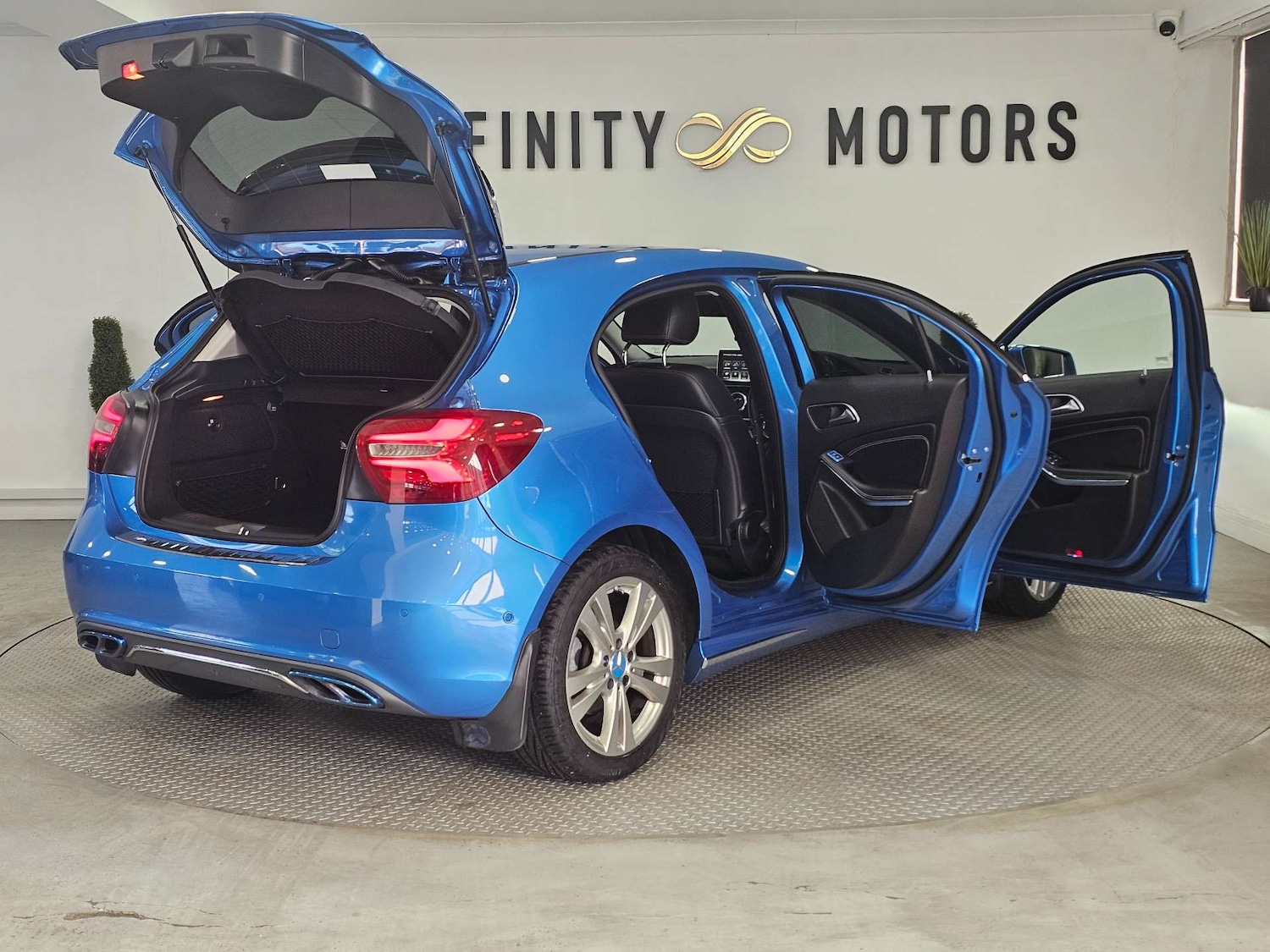 Used Mercedes-Benz A-Class 2016 for sale - 76972315: Photo 51