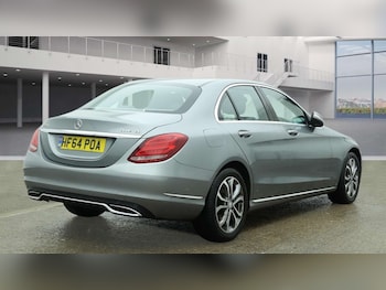 Used Mercedes-Benz C Class 2014 for sale - 77562675: Photo