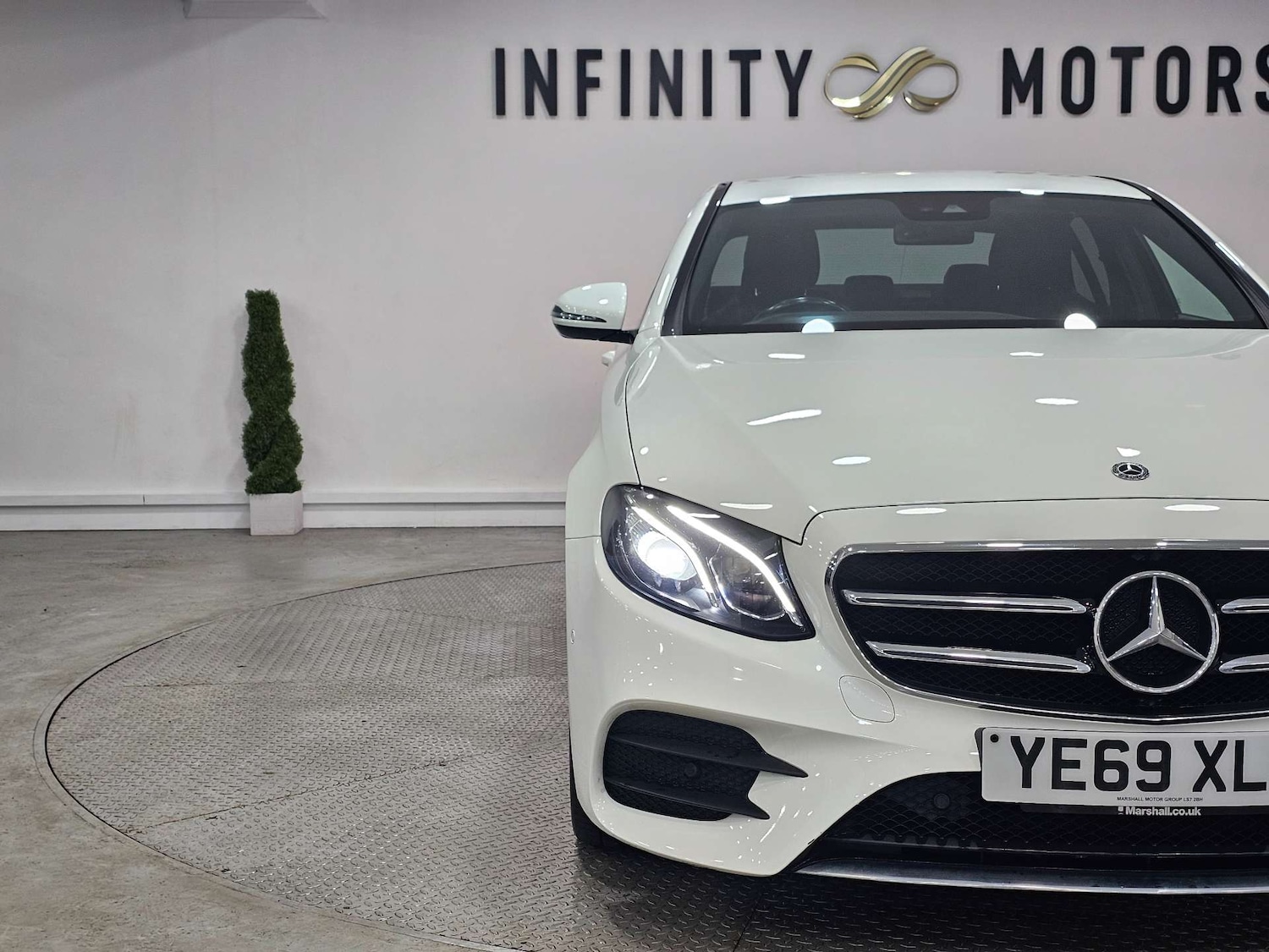 Used Mercedes-Benz E Class 2019 for sale - 77065399: Photo 9