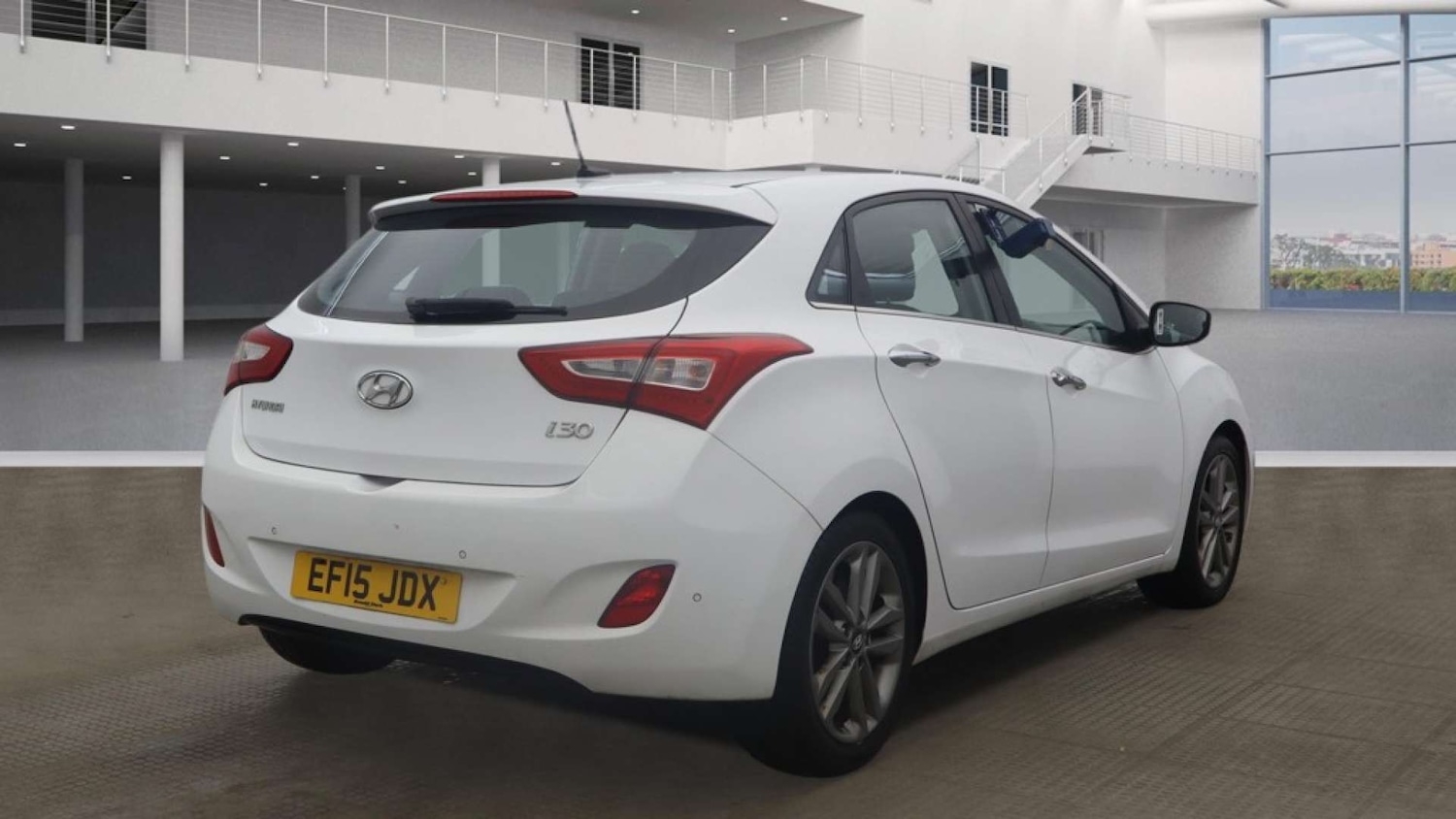 Used Hyundai i30 2015 for sale - 76972320: Photo 5
