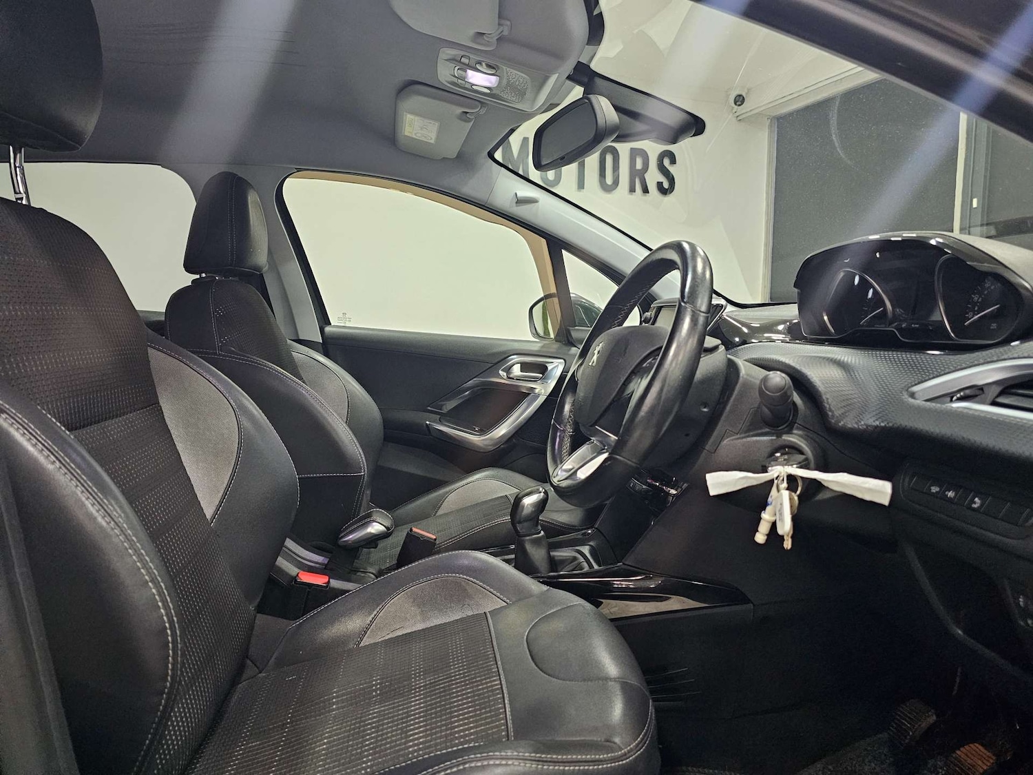 Used Peugeot 2008 2018 for sale - 76972461: Photo 2