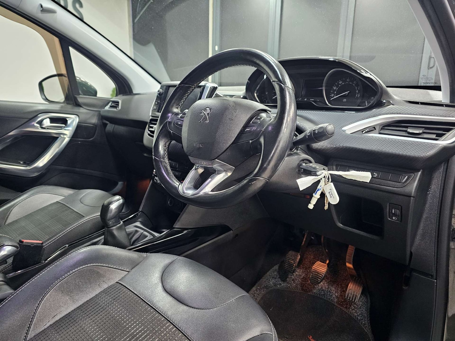 Used Peugeot 2008 2018 for sale - 76972461: Photo 3