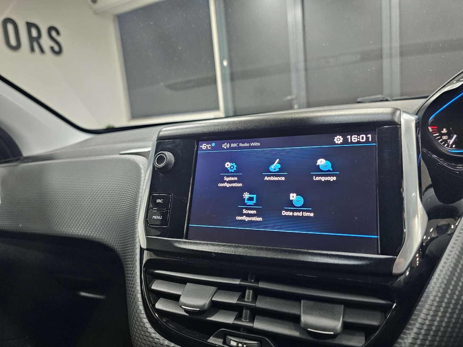 Used Peugeot 2008 2018 for sale - 76972461: Photo 67