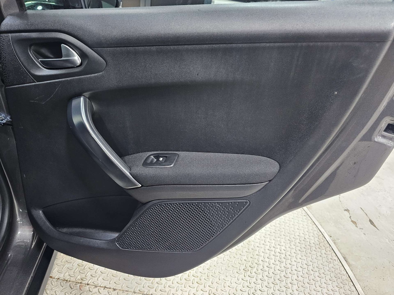 Used Peugeot 2008 2018 for sale - 76972461: Photo 73