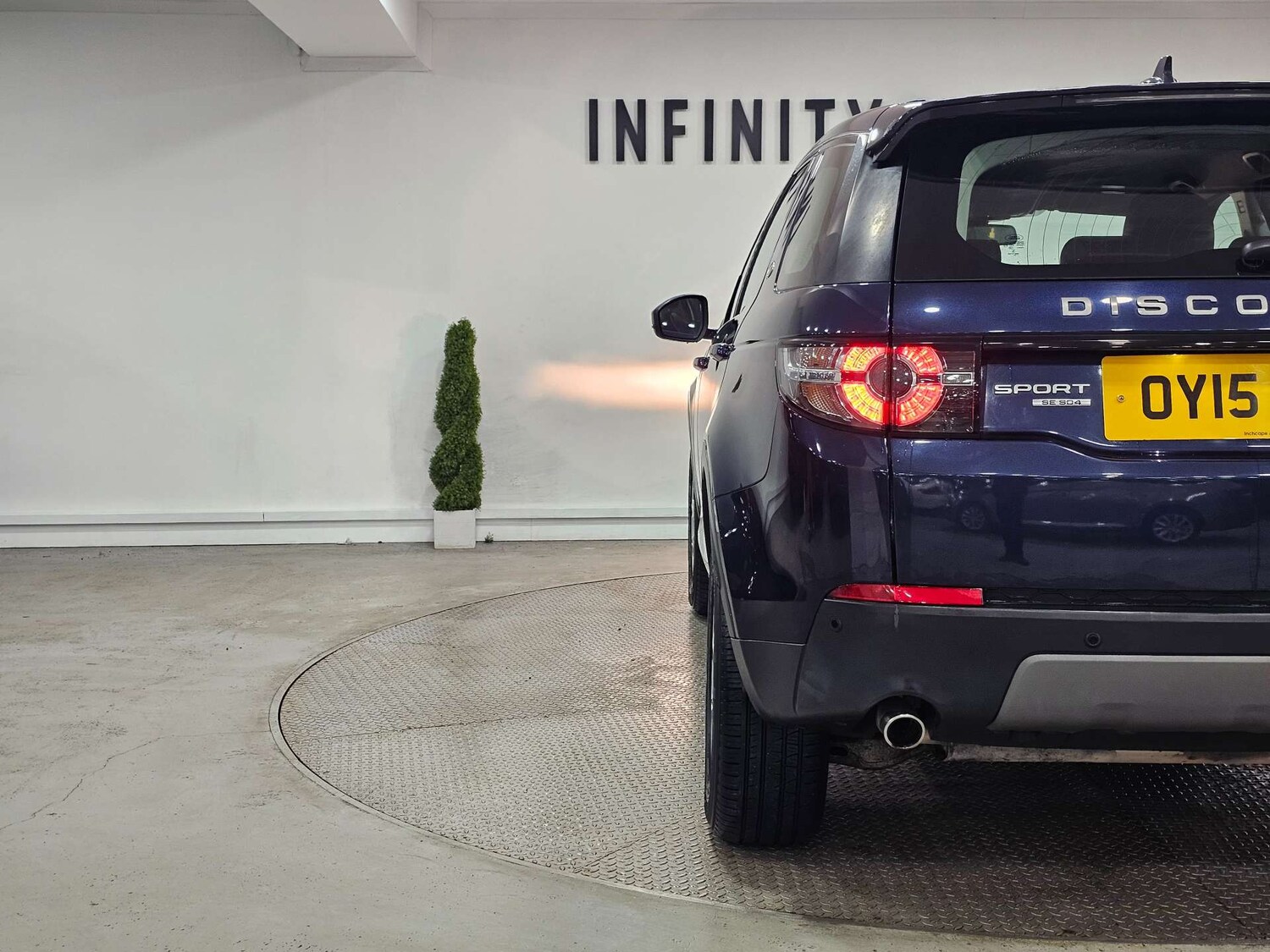 Used Land Rover Discovery Sport 2015 for sale - 77073394: Photo 30