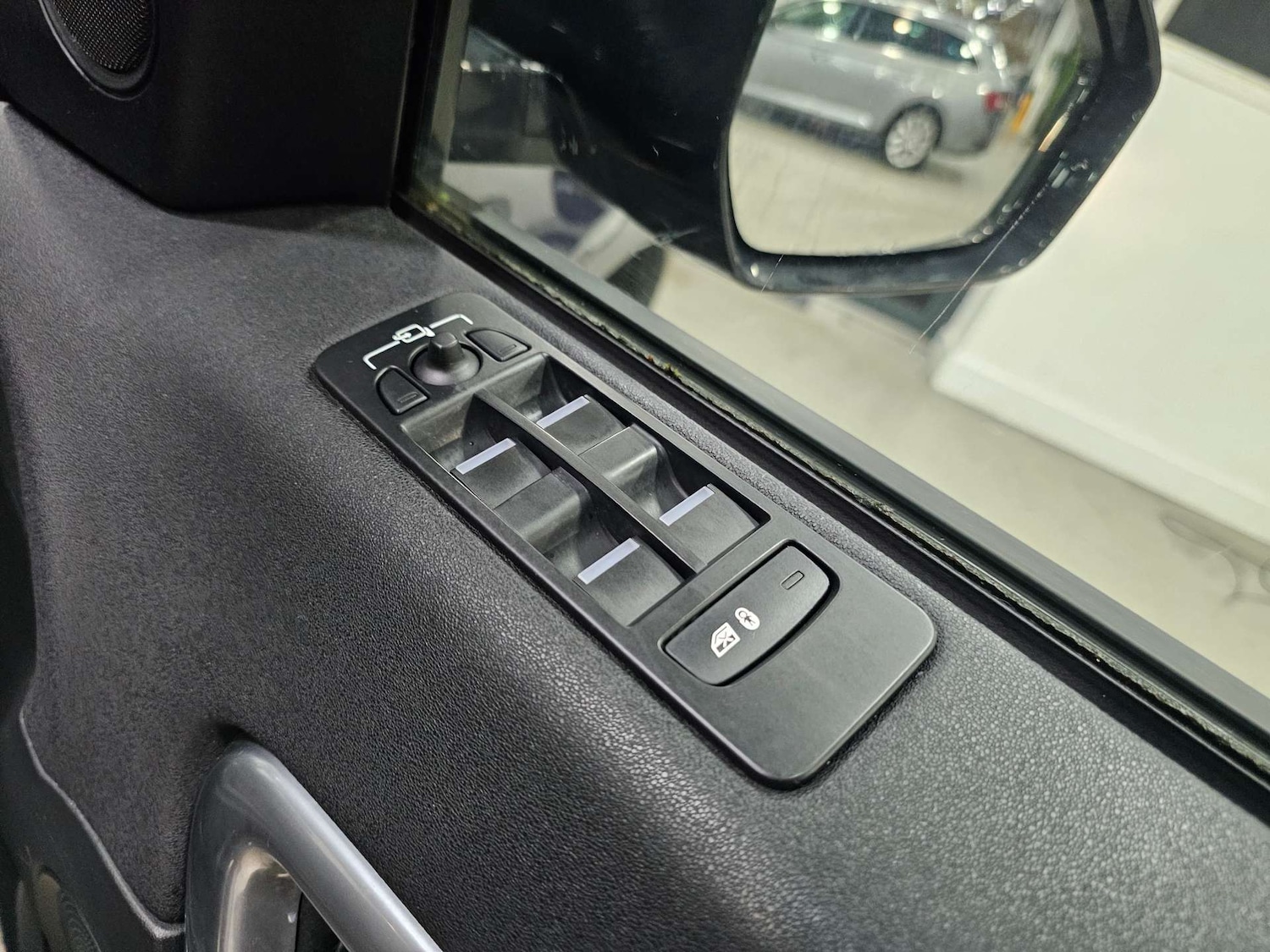 Used Land Rover Discovery Sport 2015 for sale - 77073394: Photo 55