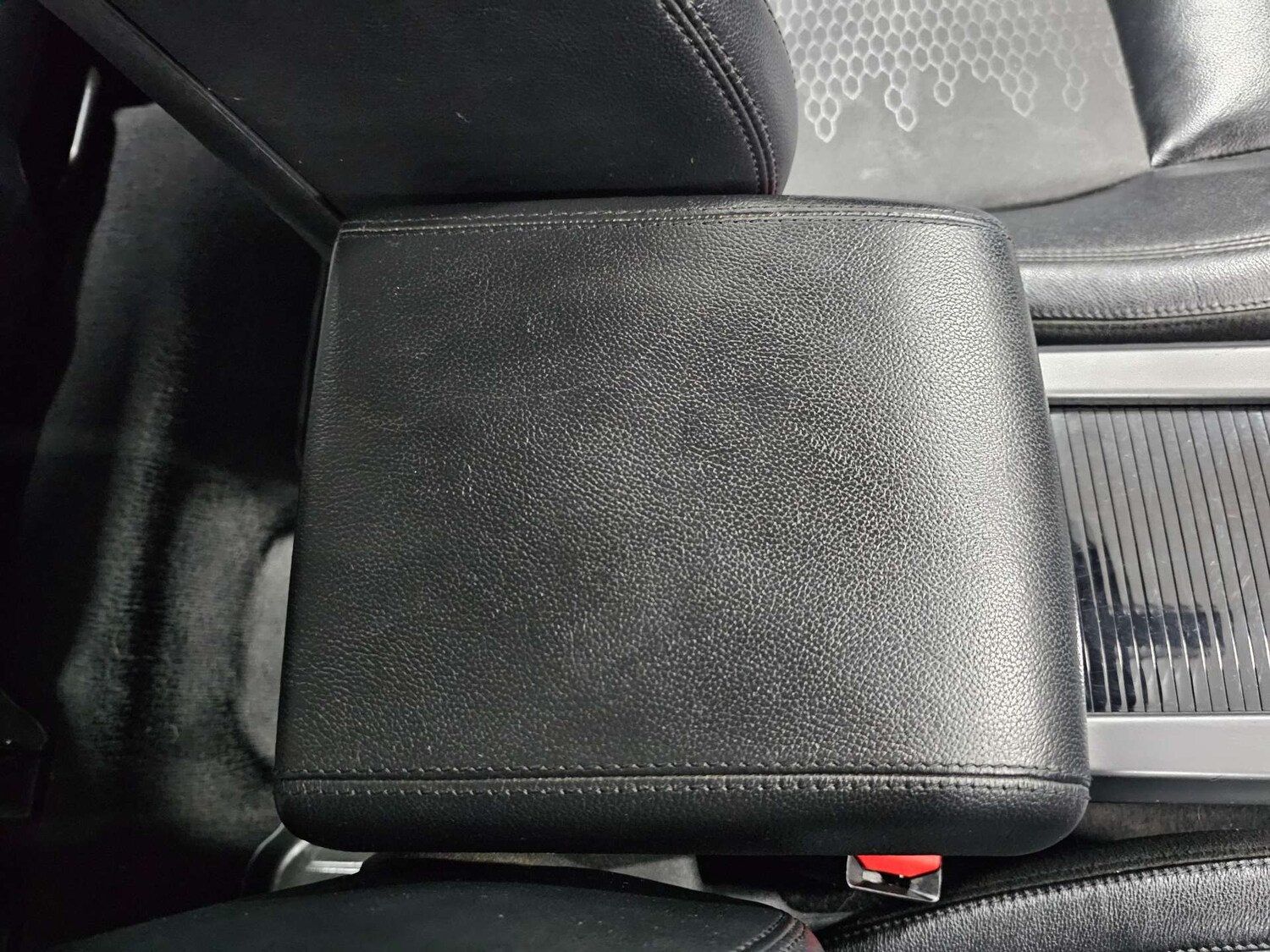 Used Land Rover Discovery Sport 2015 for sale - 77073394: Photo 65