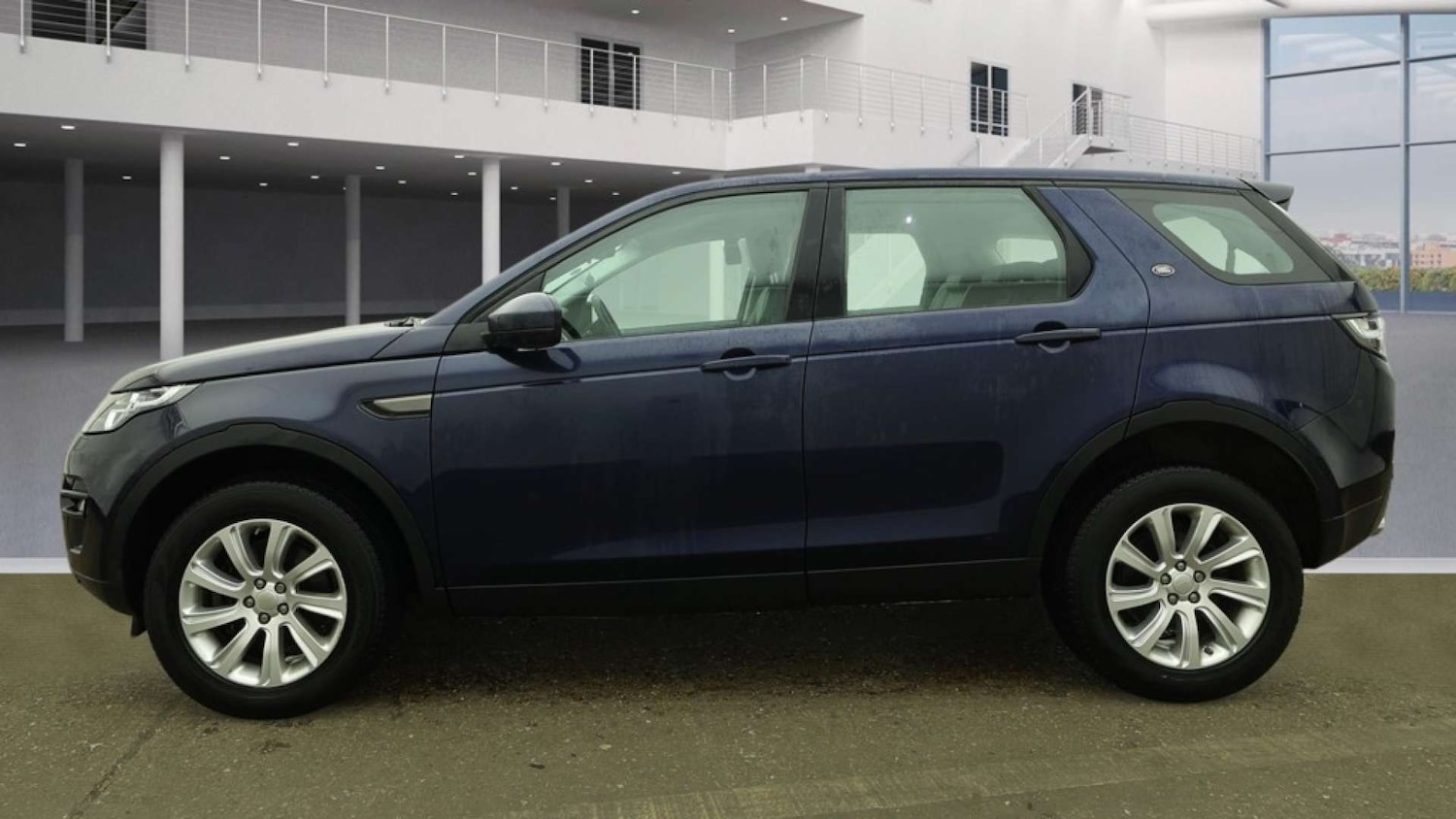 Used Land Rover Discovery Sport 2015 for sale - 77073394: Photo 7