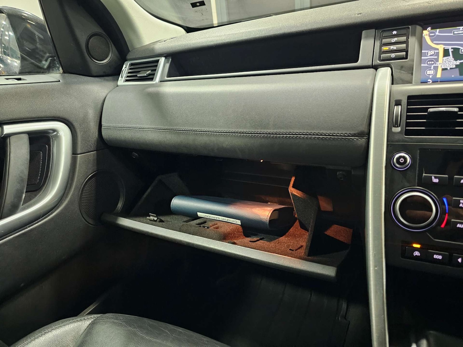 Used Land Rover Discovery Sport 2015 for sale - 77073394: Photo 77