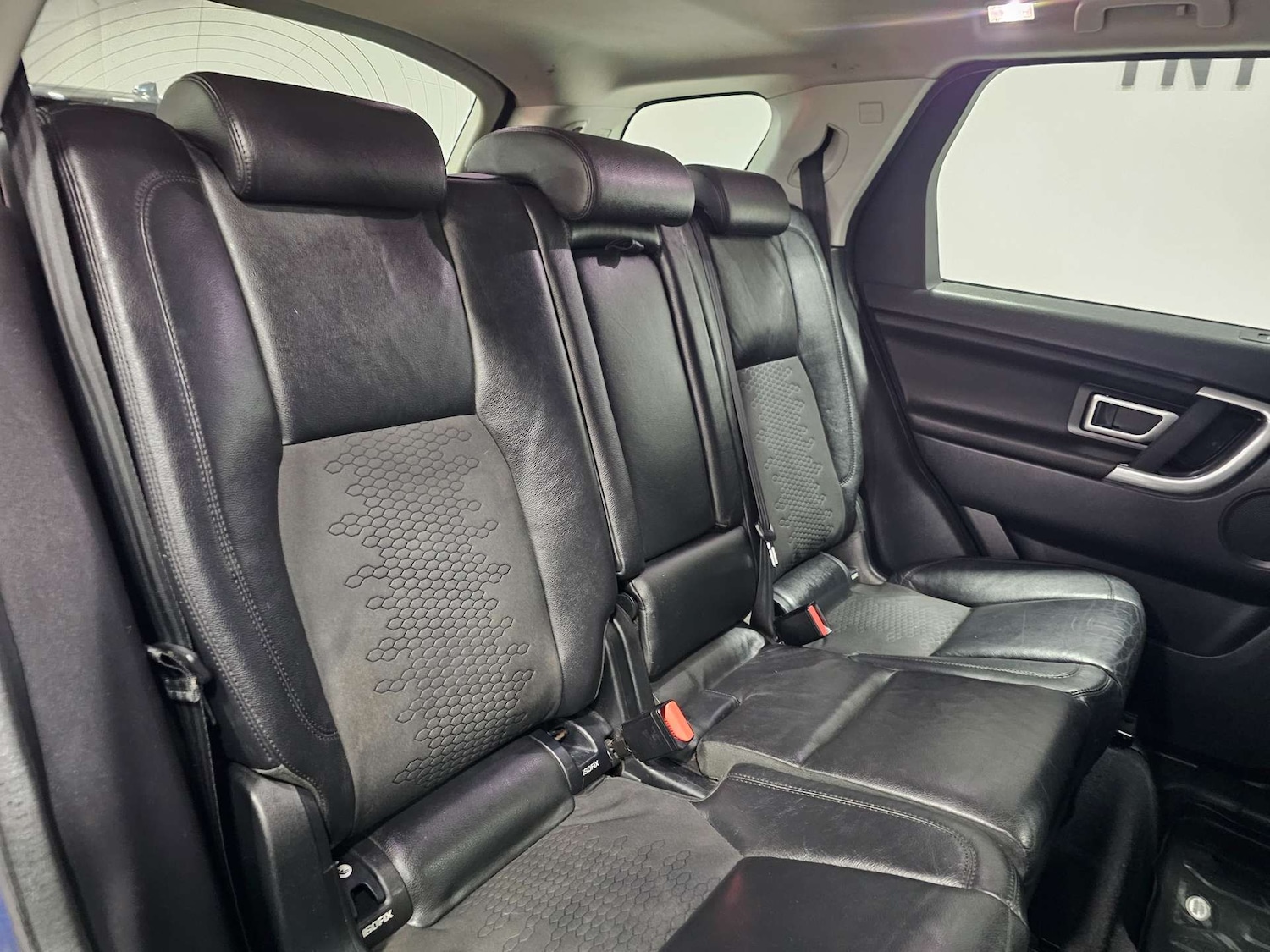 Used Land Rover Discovery Sport 2015 for sale - 77073394: Photo 83