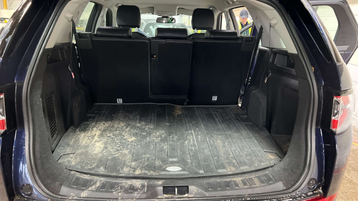 Used Land Rover Discovery Sport 2015 for sale - 77073394: Photo 9