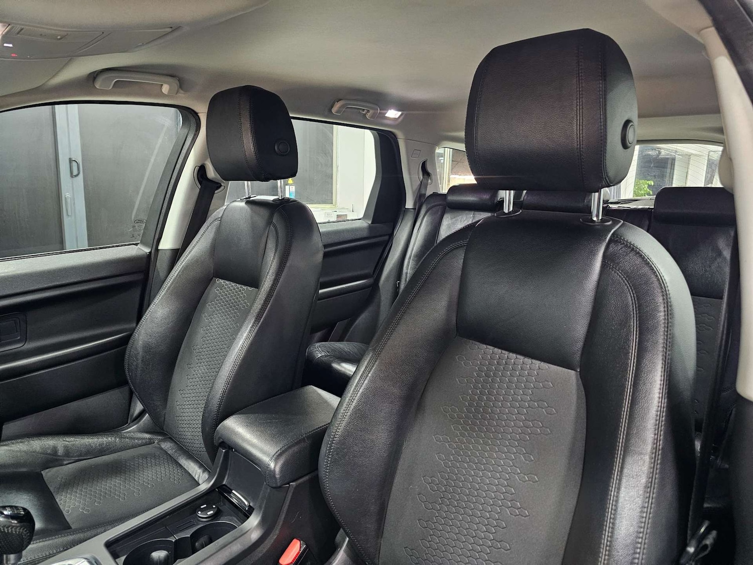 Used Land Rover Discovery Sport 2015 for sale - 77073394: Photo 94