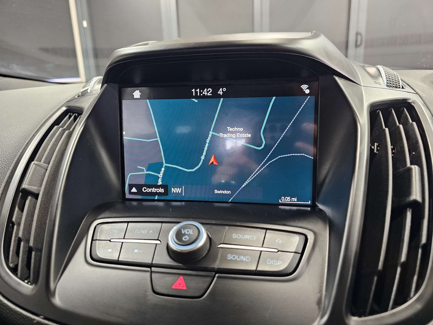 Used Ford Kuga 2018 for sale - 76972364: Photo 2