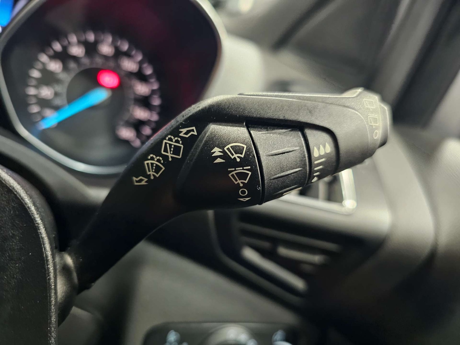 Used Ford Kuga 2018 for sale - 76972364: Photo 20