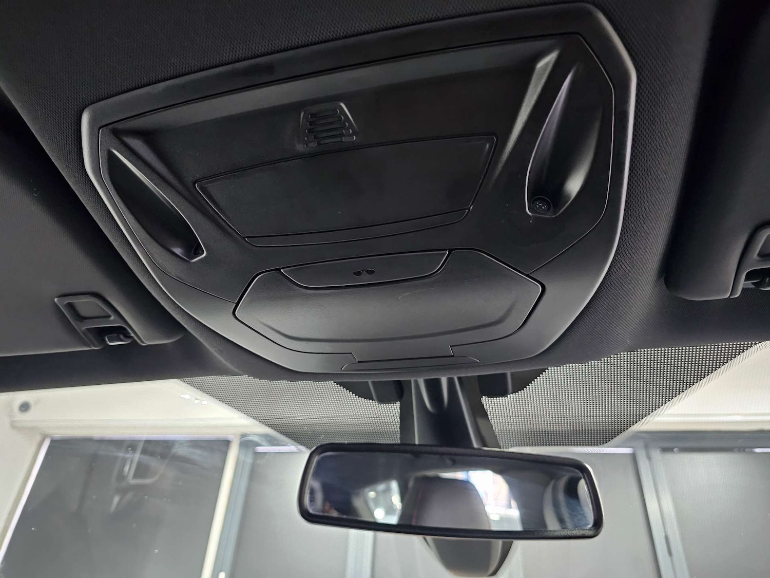 Used Ford Kuga 2018 for sale - 76972364: Photo 25