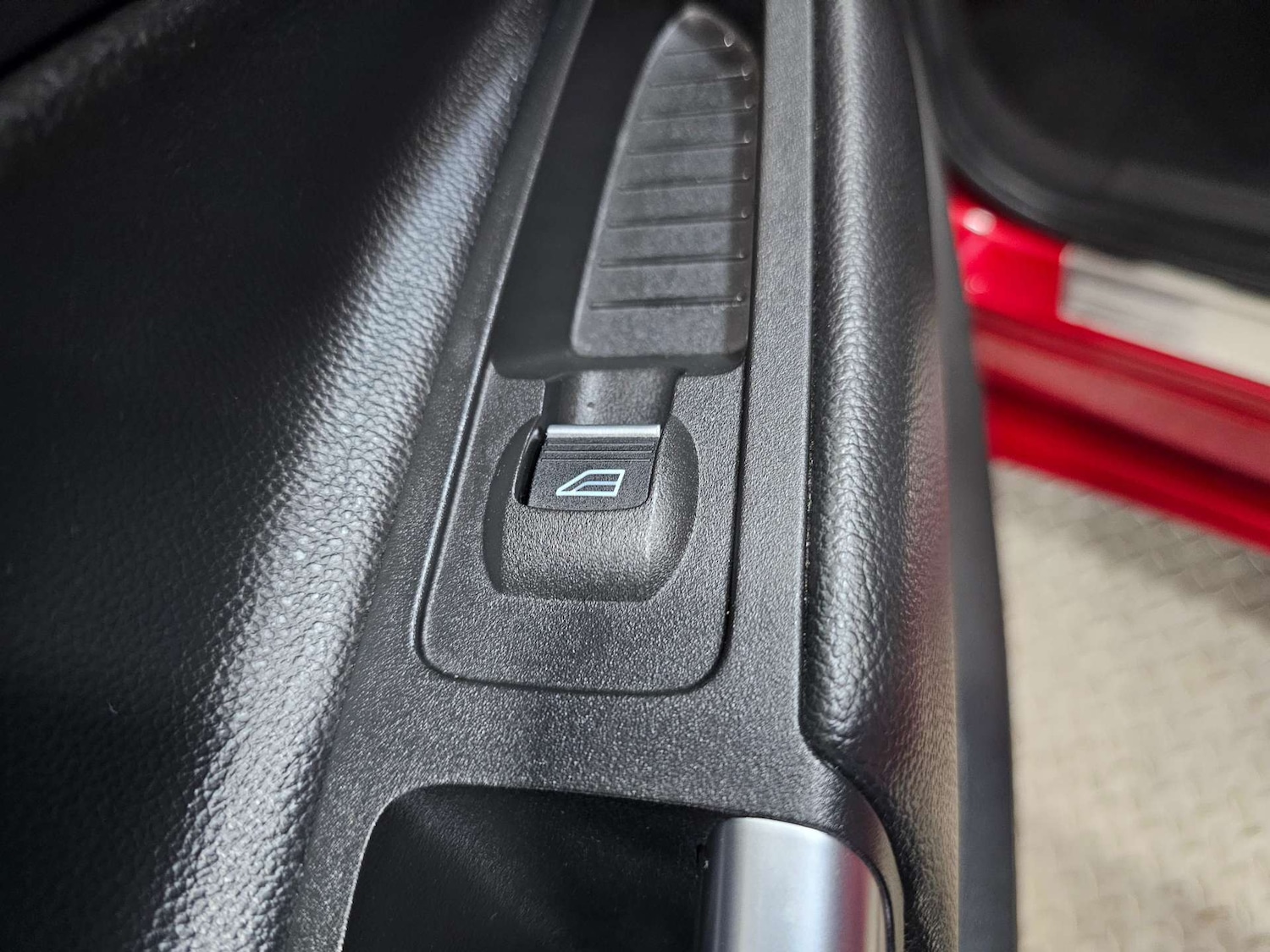 Used Ford Kuga 2018 for sale - 76972364: Photo 31