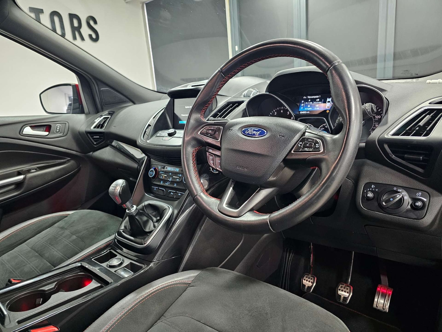 Used Ford Kuga 2018 for sale - 76972364: Photo 5