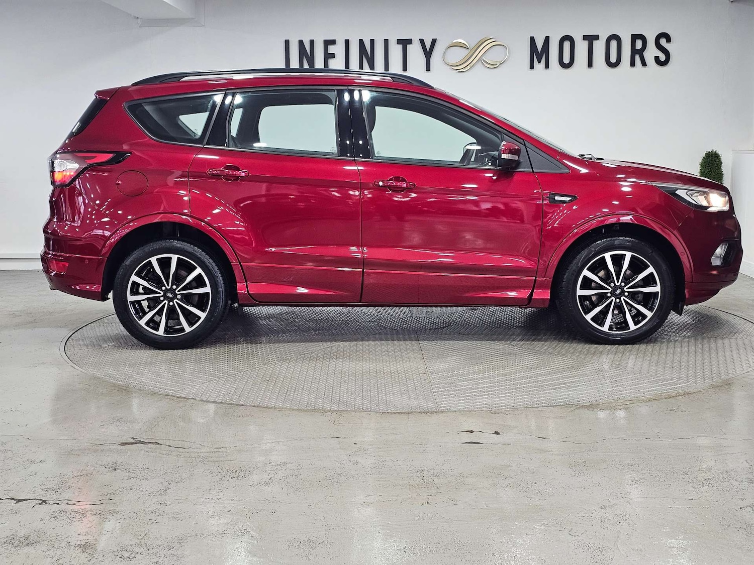 Used Ford Kuga 2018 for sale - 76972364: Photo 51