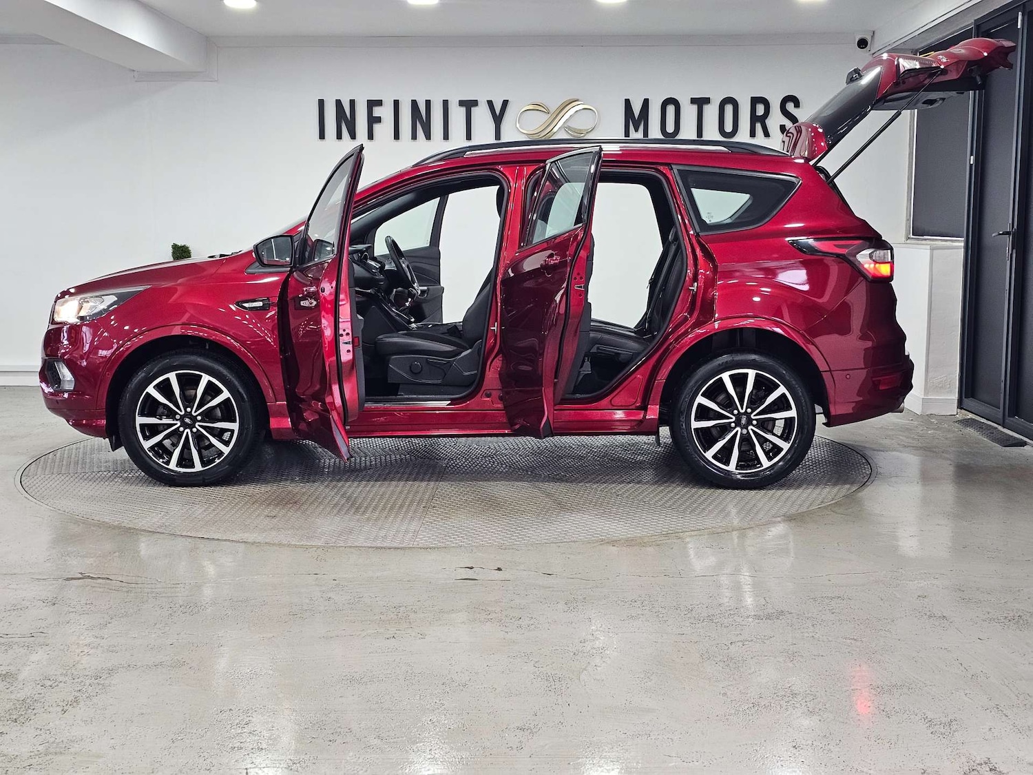 Used Ford Kuga 2018 for sale - 76972364: Photo 58