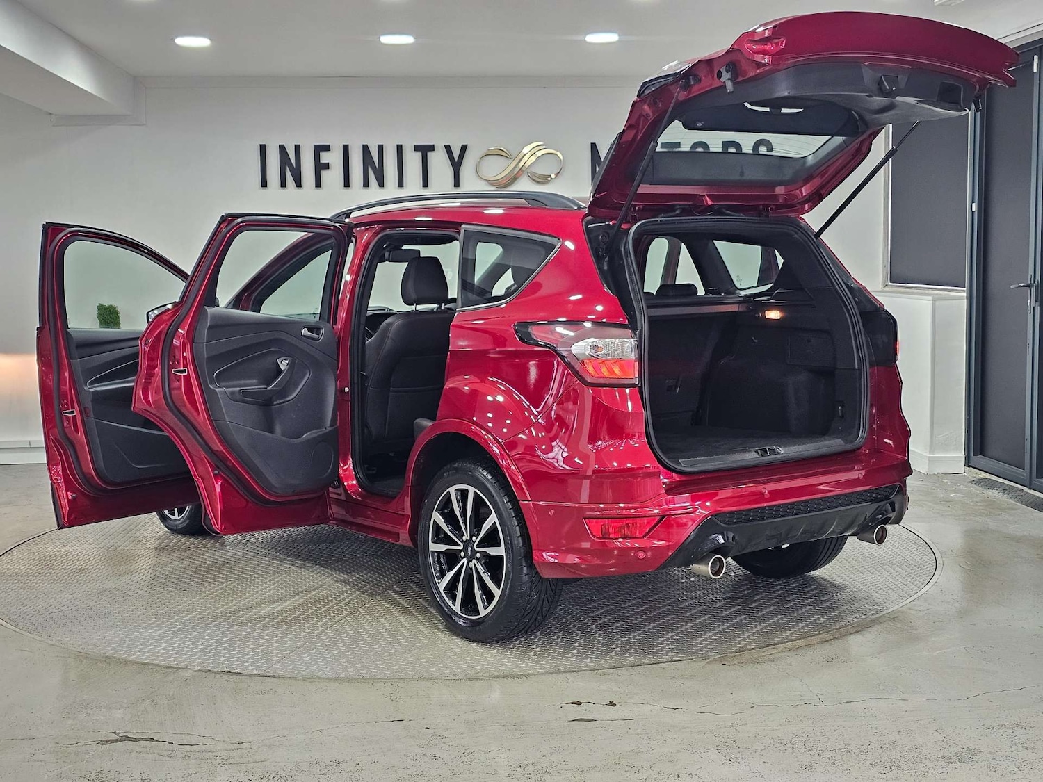 Used Ford Kuga 2018 for sale - 76972364: Photo 59