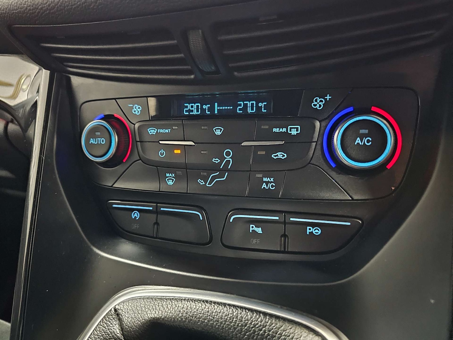 Used Ford Kuga 2018 for sale - 76972364: Photo 76