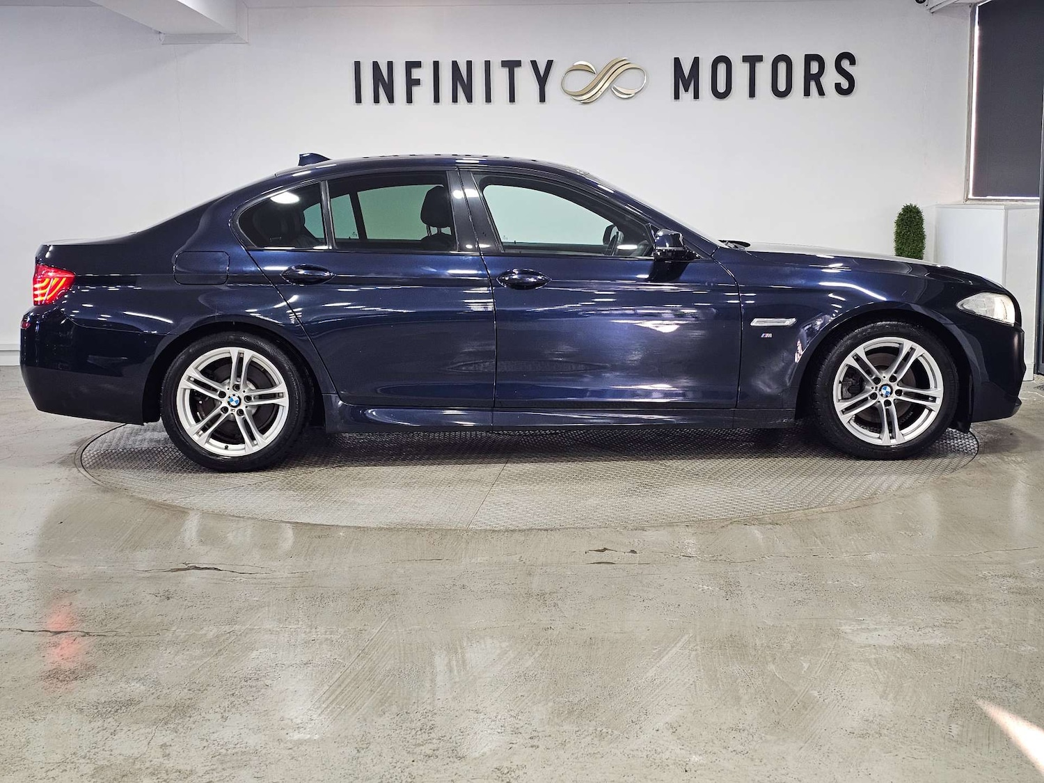 Used BMW 5 Series 2013 for sale - 76972346: Photo 34