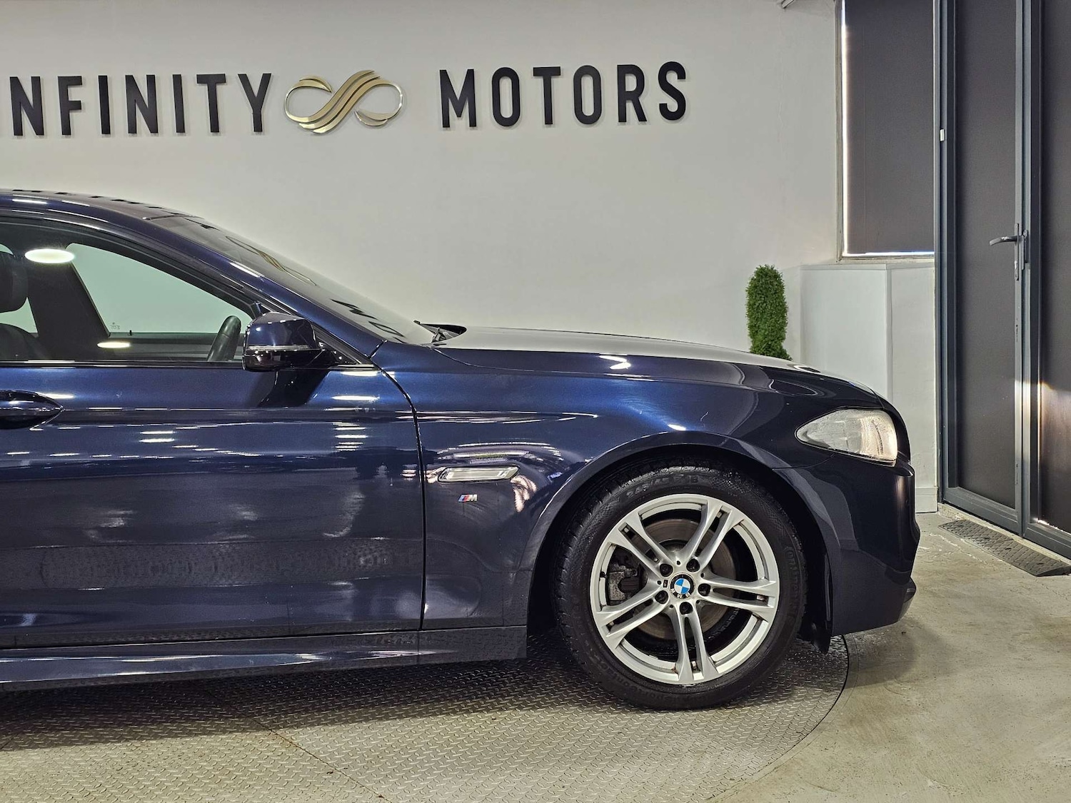 Used BMW 5 Series 2013 for sale - 76972346: Photo 35