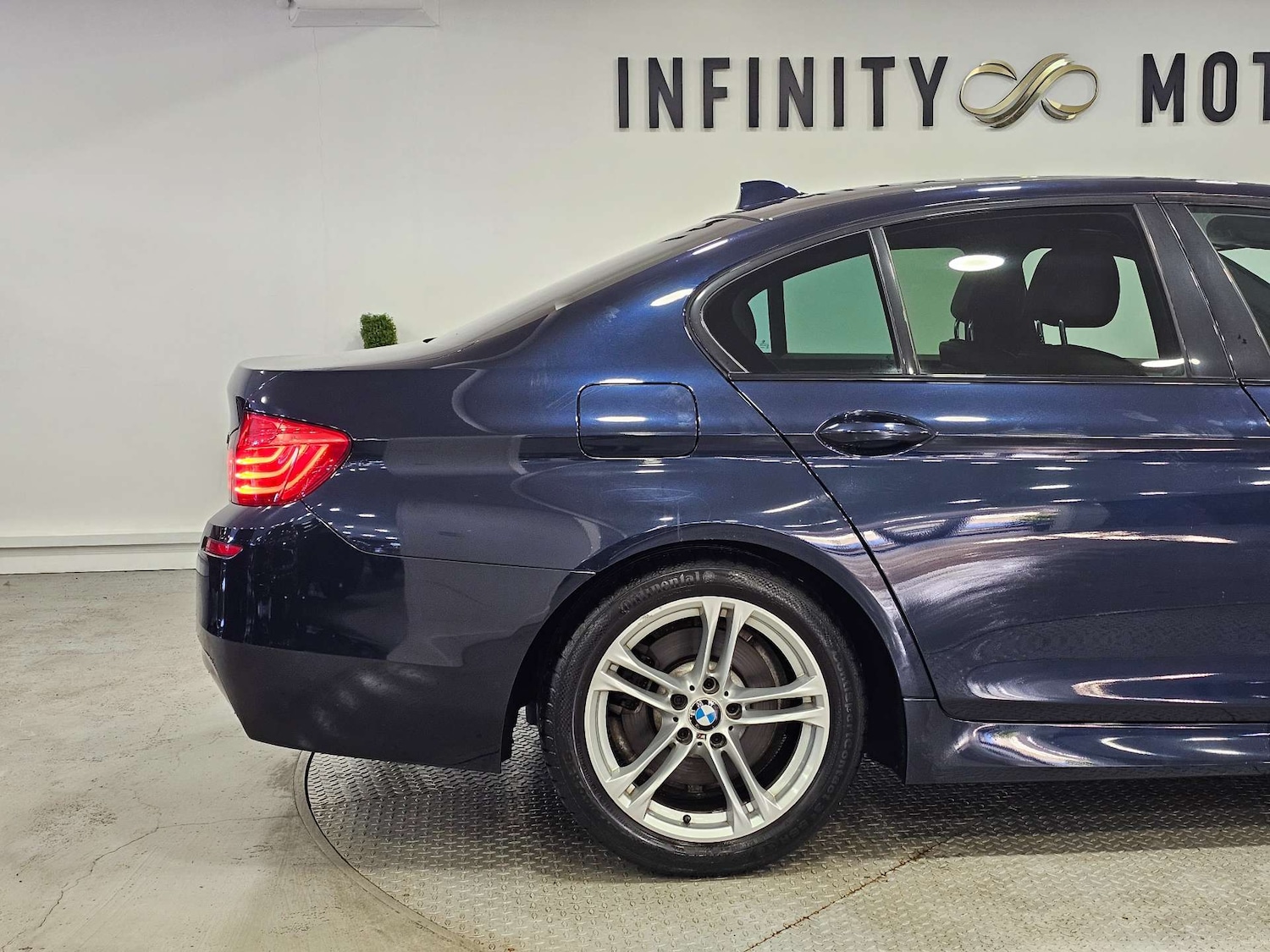 Used BMW 5 Series 2013 for sale - 76972346: Photo 36