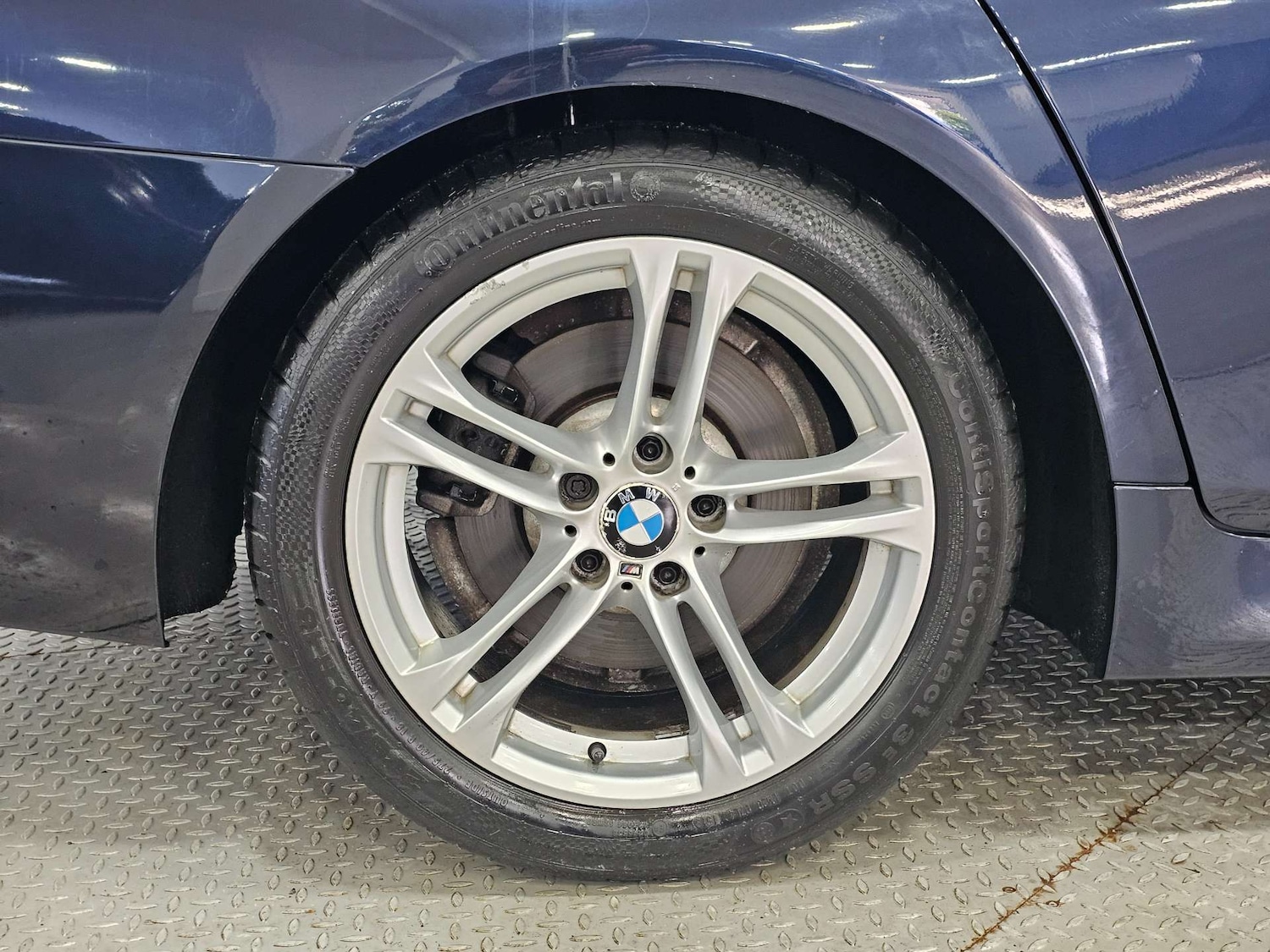 Used BMW 5 Series 2013 for sale - 76972346: Photo 37