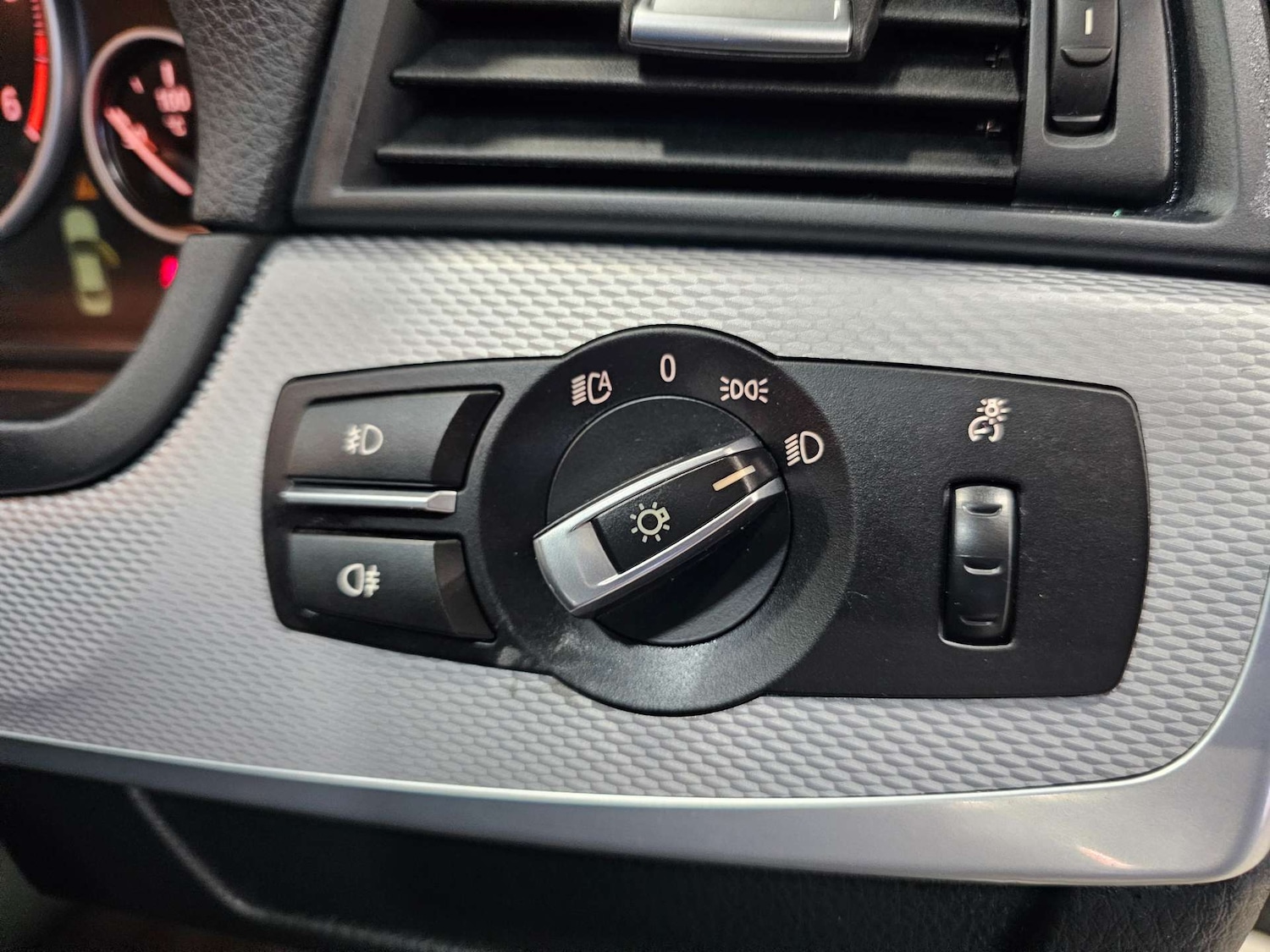 Used BMW 5 Series 2013 for sale - 76972346: Photo 56