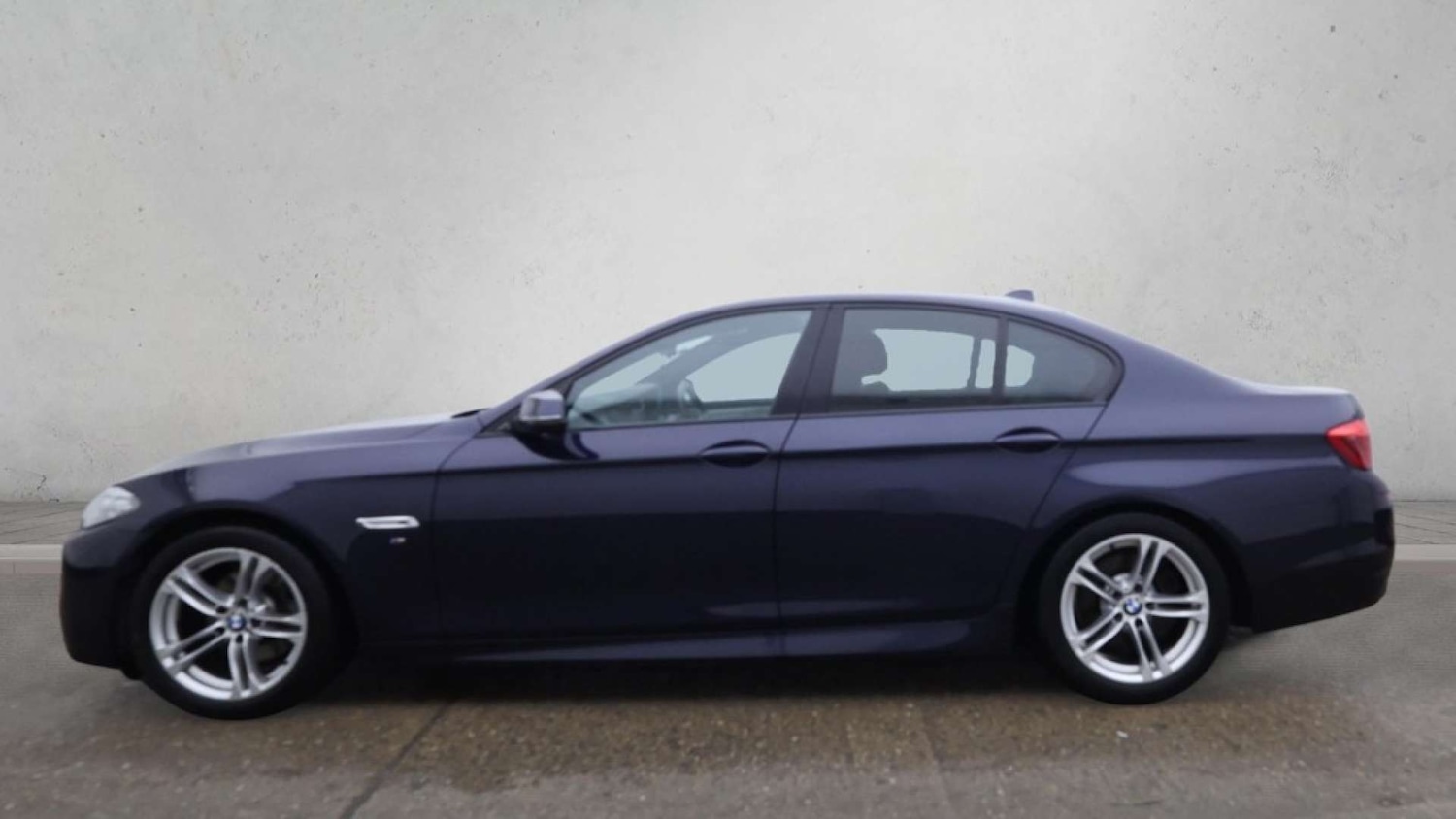 Used BMW 5 Series 2013 for sale - 76972346: Photo 7