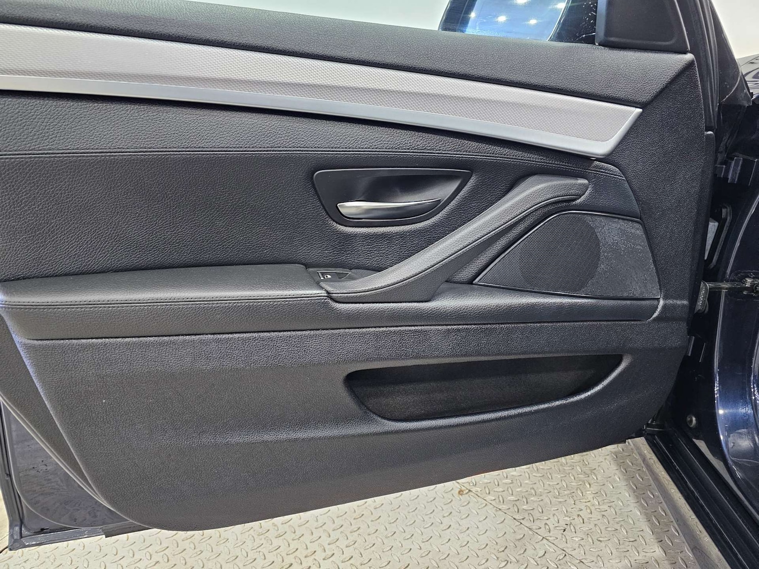 Used BMW 5 Series 2013 for sale - 76972346: Photo 89