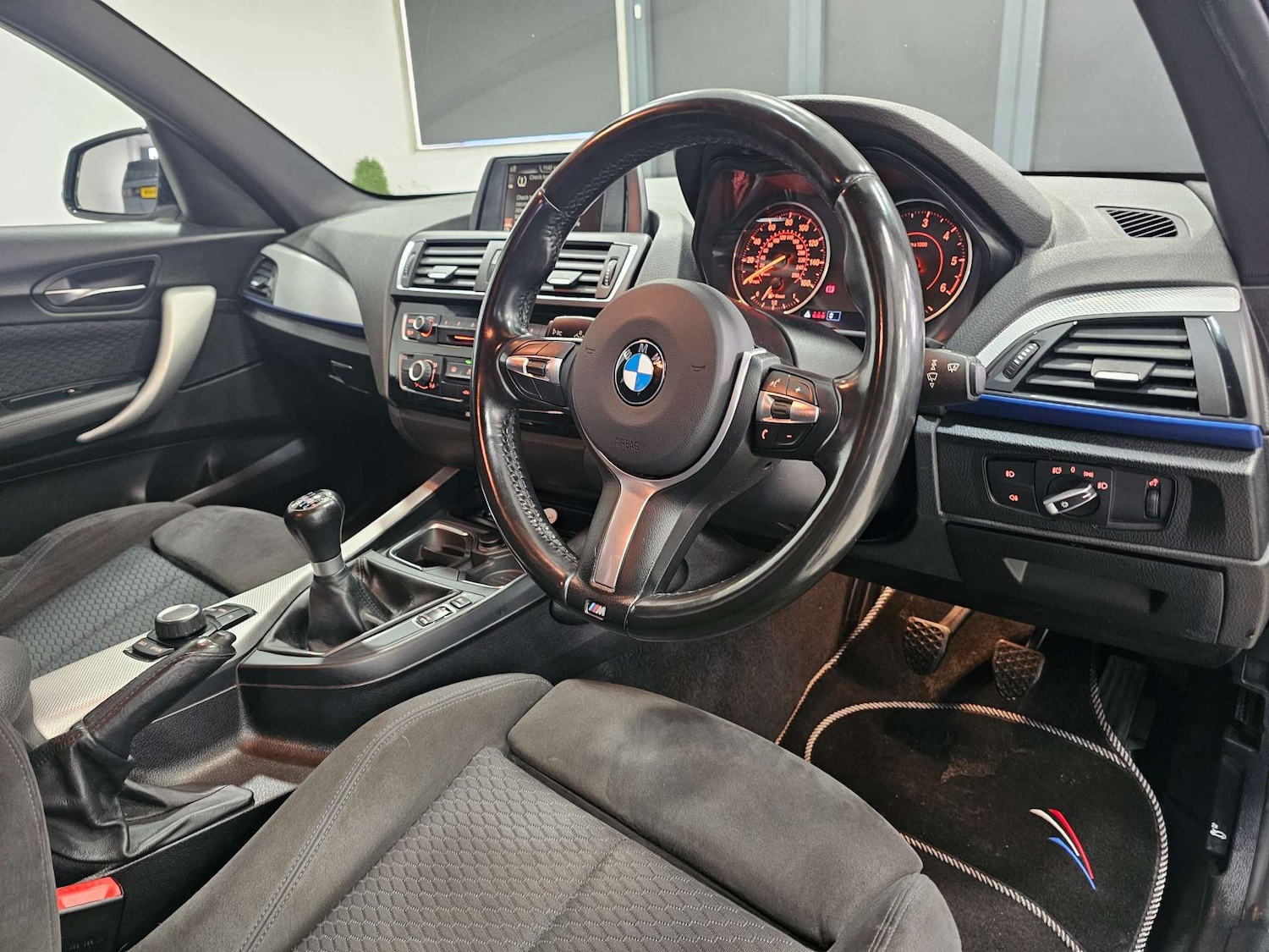 Used BMW 1 Series 2015 for sale - 76972444: Photo 3