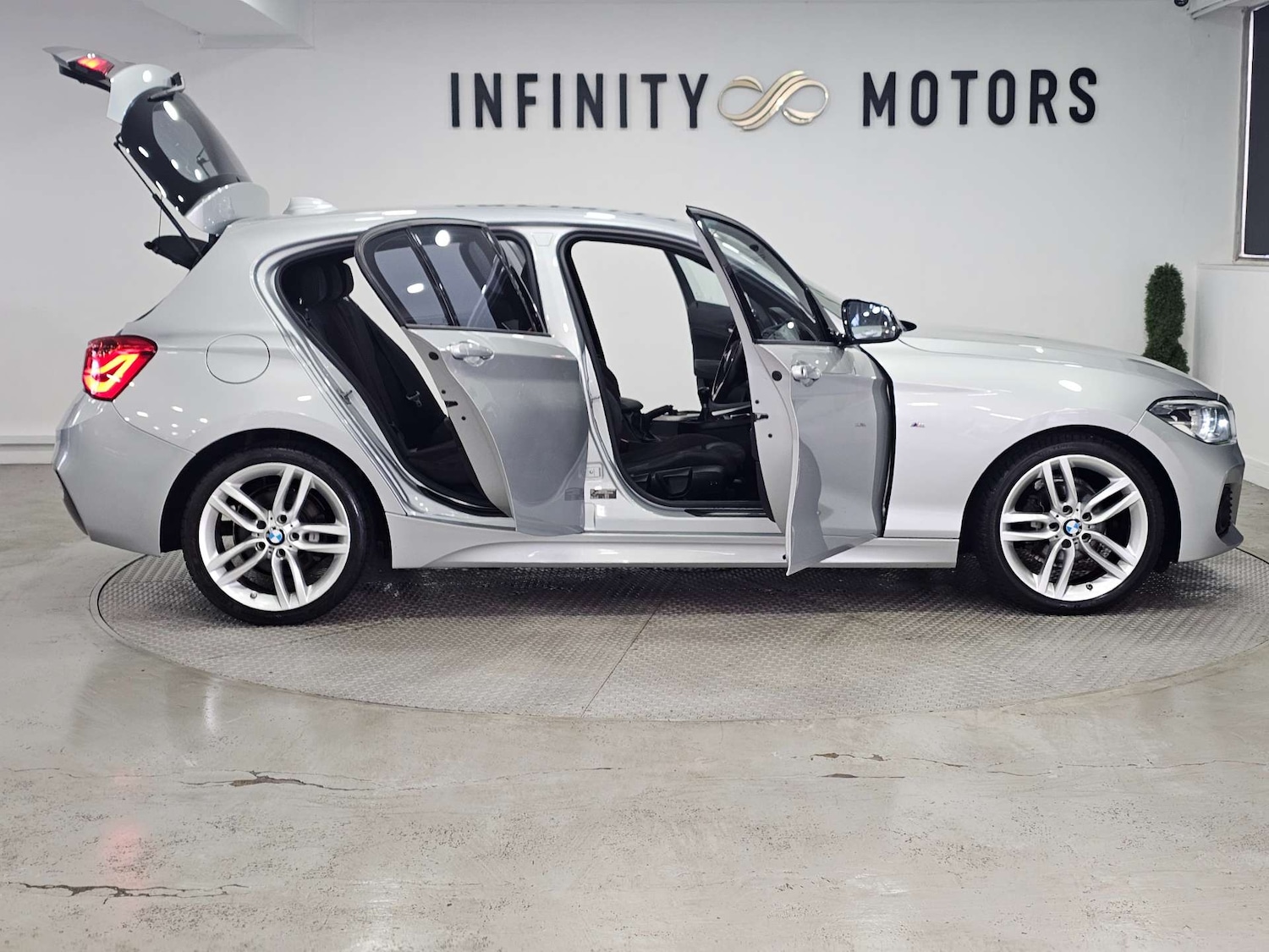 Used BMW 1 Series 2015 for sale - 76972444: Photo 42
