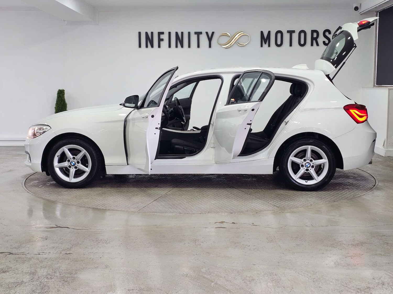 Used BMW 1 Series 2016 for sale - 77989892: Photo 46