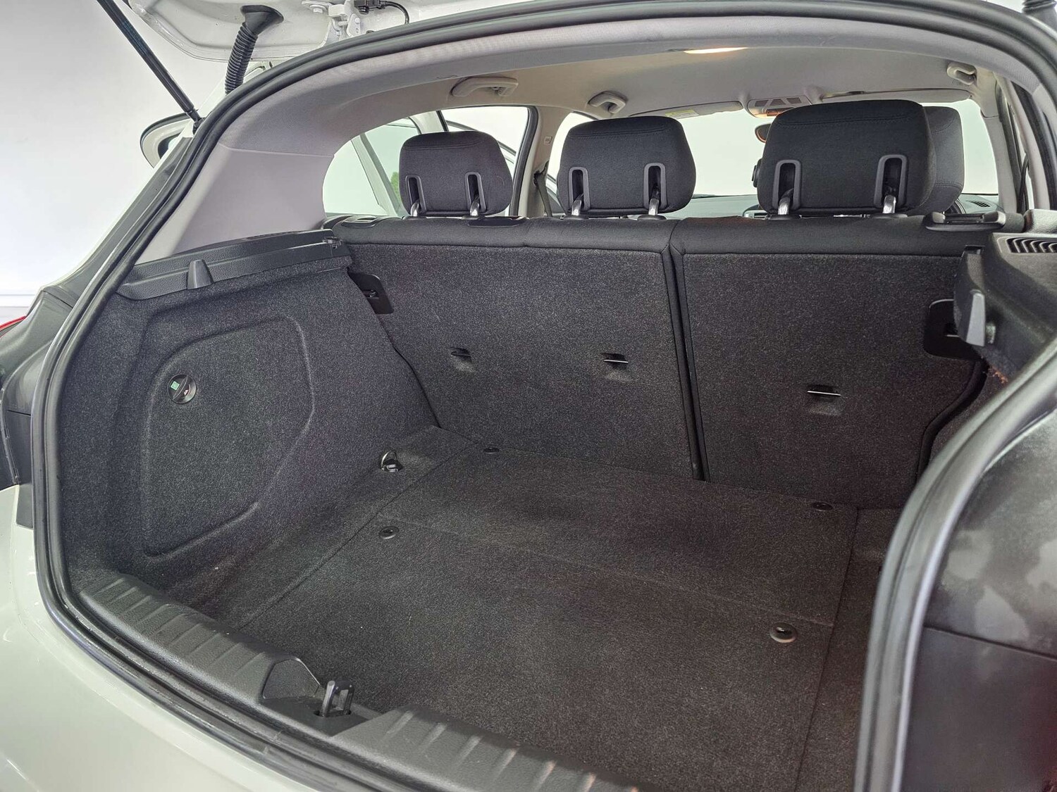 Used BMW 1 Series 2016 for sale - 77989892: Photo 51