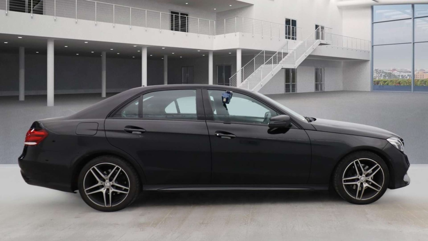 Used Mercedes-Benz E Class 2015 for sale - 77125199: Photo 7