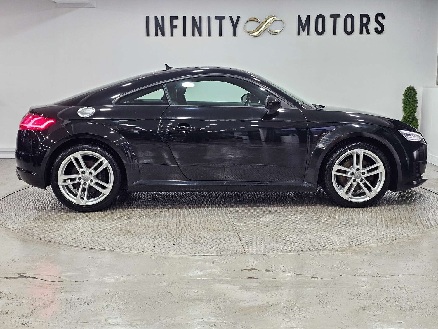 Used Audi TT 2015 for sale - 77087329: Photo 35