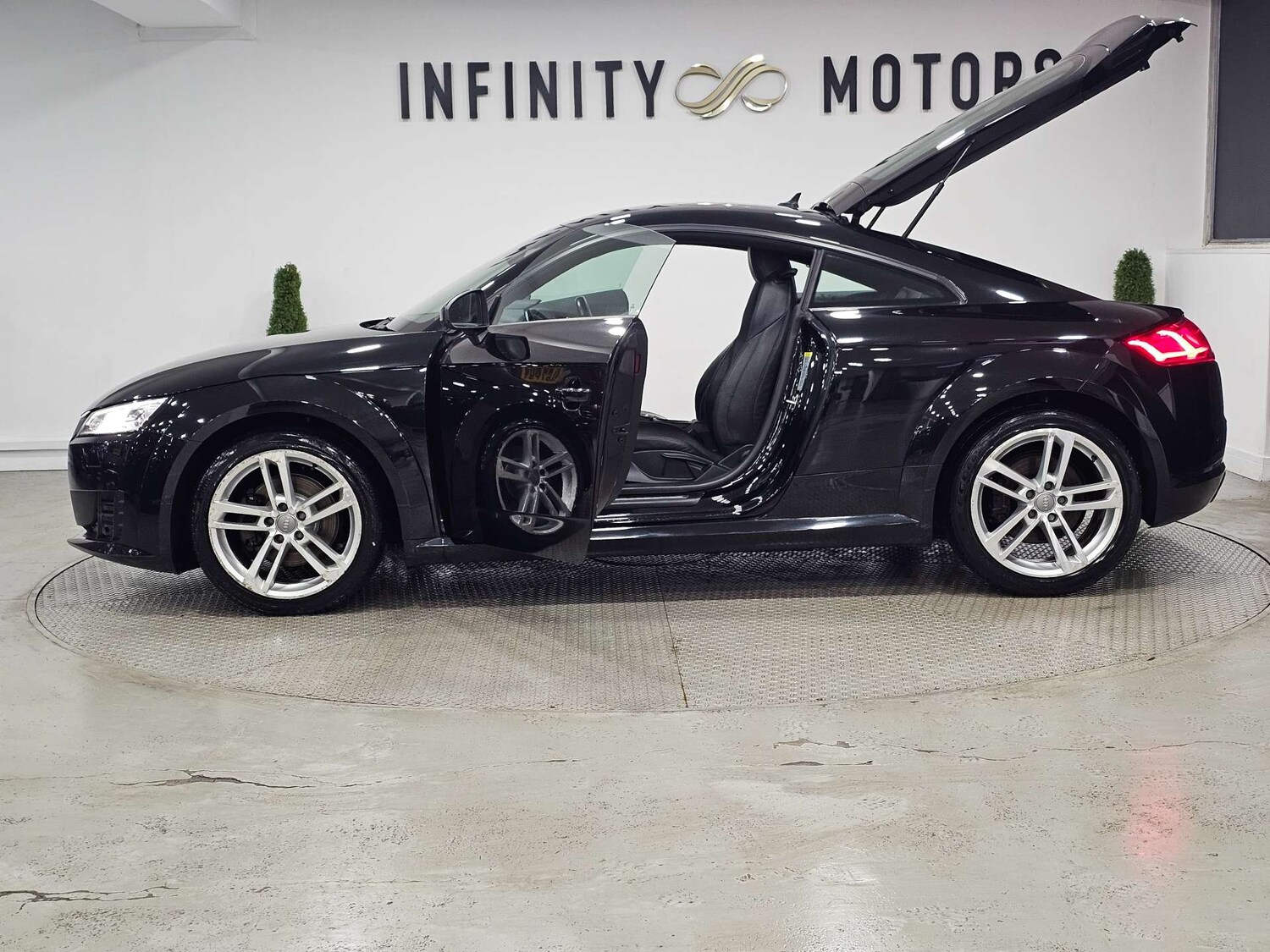 Used Audi TT 2015 for sale - 77087329: Photo 46