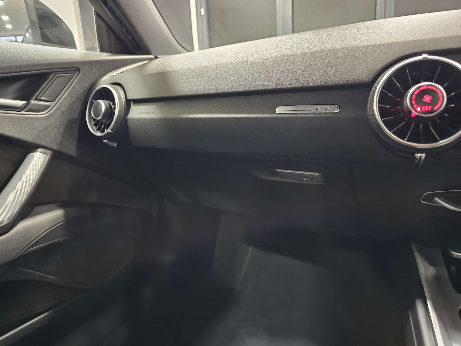 Used Audi TT 2015 for sale - 77087329: Photo 70