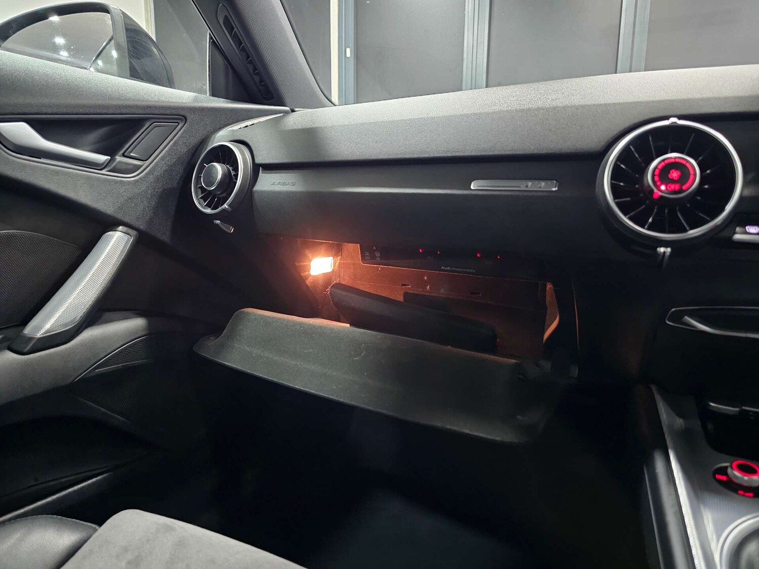 Used Audi TT 2015 for sale - 77087329: Photo 71