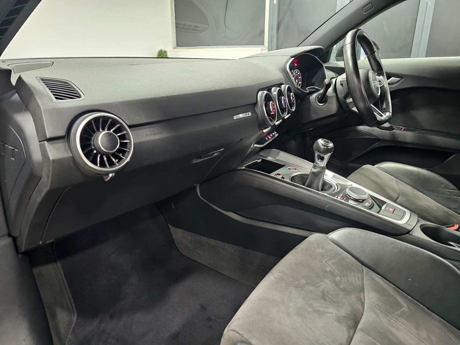 Used Audi TT 2015 for sale - 77087329: Photo 78